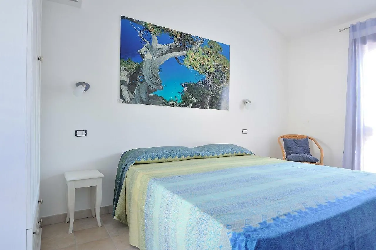 Casa Bianco Navarrese A 圣玛丽亚纳瓦雷